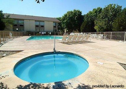 Hotel Ramada By Wyndham Albuquerque East Facilidades foto